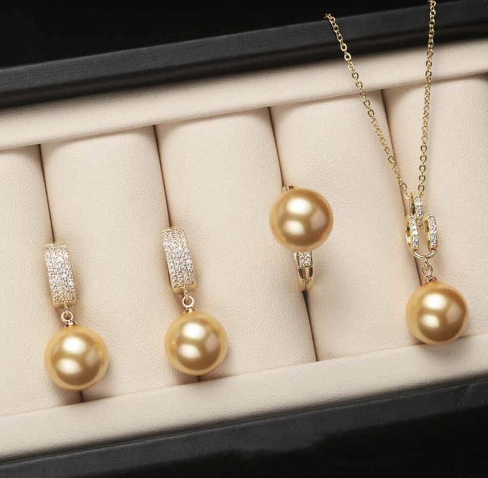 FANSYLI Jewelry Set Shell Freshwater Pearl Set Jewelry Three Piece Women's Fashion Necklace Pendant Ring Earring Birthday Holiday Gift W2405M10